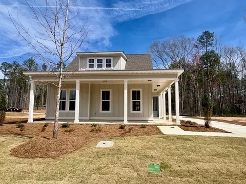 2925 National Village Pkwy, Opelika, AL 36801