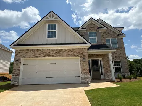 826 Tiger Trl, Opelika, AL 36804