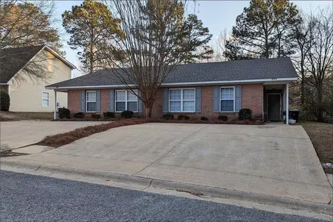 1893-1895 Bellwood Pl, Auburn, AL 36832