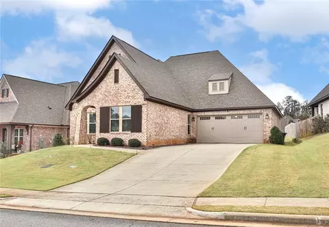 1889 Yarbrough Farms Blvd, Auburn, AL 36830