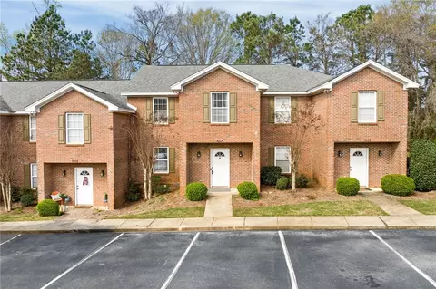 1477 N Donahue Dr #3004, Auburn, AL 36830