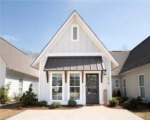 1078 Burrow Cir, Opelika, AL 36801