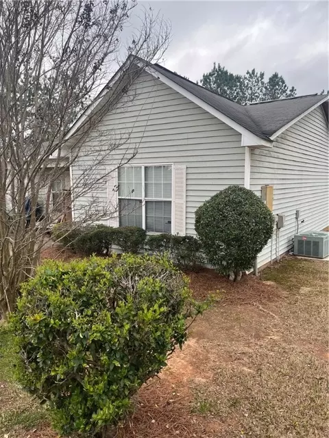 415 E Veterans Blvd, Auburn, AL 36832