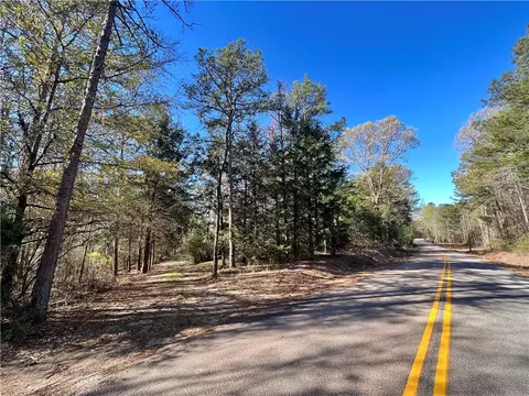 495 Lee Road 65, Auburn, AL 36832