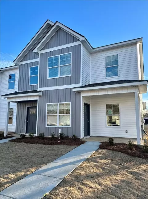 2145 Cobblestone Dr #1, Opelika, AL 36804