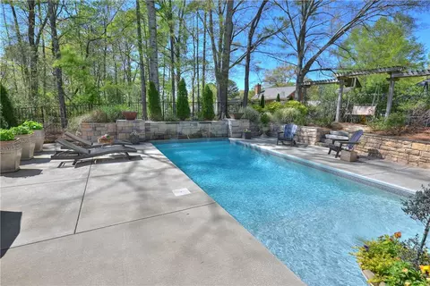 333 Bentley Ct, Auburn, AL 36830