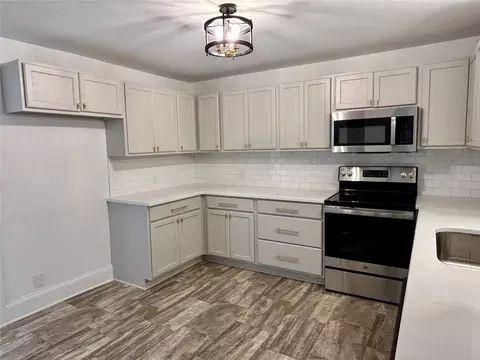 403 E 9th St, West Point, GA 31833 photo 10