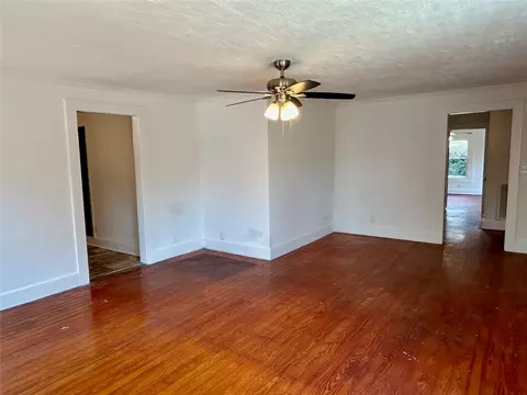 403 E 9th St, West Point, GA 31833 photo 5