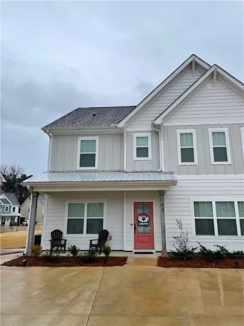 420 Jack Hampton Dr, Auburn, AL 36830