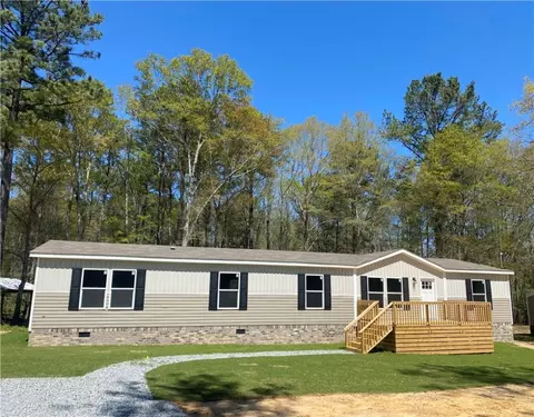 139 Lee Road 37, Opelika, AL 36804
