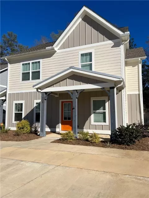 728 Northern Village Ct, Auburn, AL 36830