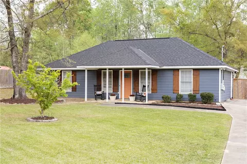 1837 Lee Road 239, Smiths Station, AL 36877