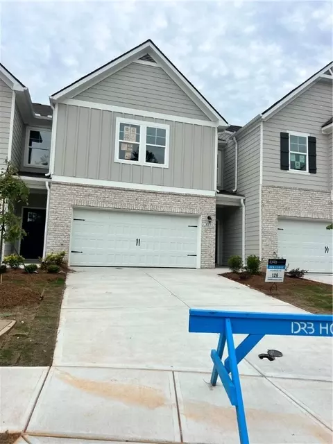 3371 Alana Ct, Opelika, AL 36804