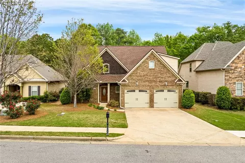 334 Lightness Dr, Auburn, AL 36832