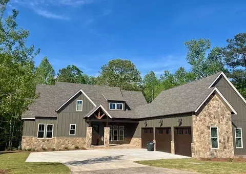 3367 Turkey Hill Cir, Opelika, AL 36801