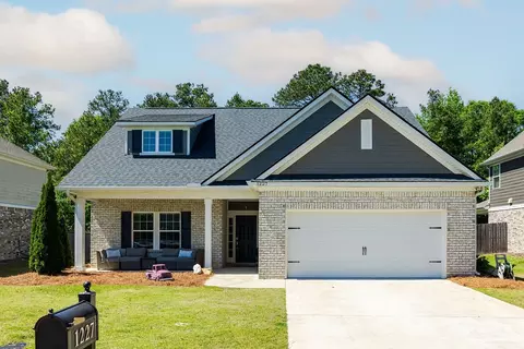 1227 Weatherford Rd, Auburn, AL 36830