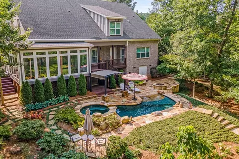 2216 Mount Vernon Ln, Auburn, AL 36830