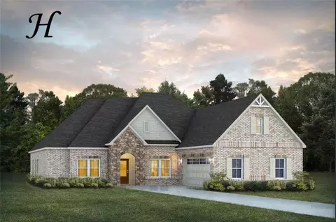 1571 Charlie Dr, Opelika, AL 36801
