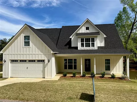 601 Lee Road 354, Valley, AL 36854