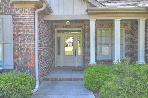 1410 Finchley Ct, Opelika, AL 36801