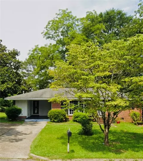 1802 Toomer St S, Opelika, AL 36801