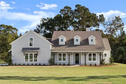 6081 Hunters Hill Ln, Auburn, AL 36832