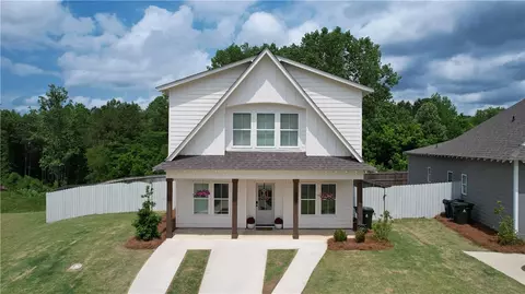 596 Piper Ave, Auburn, AL 36830