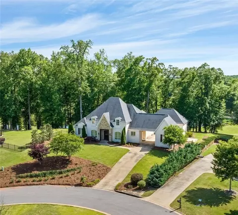 1423 Falls Crest Dr, Auburn, AL 36830