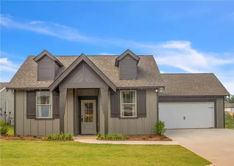 605 Shropshire Dr, Auburn, AL 36832