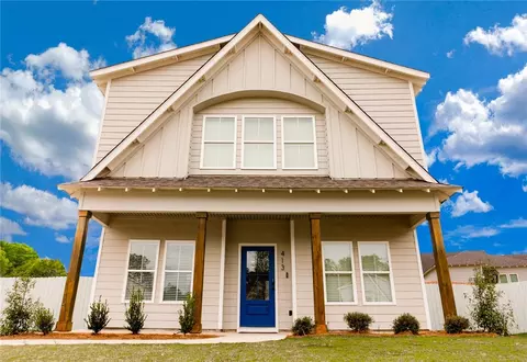 413 Peter St, Auburn, AL 36832