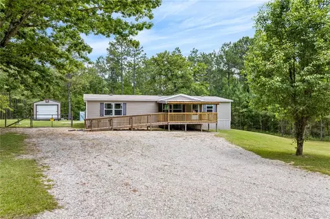 7 Pinecrest Dr, Seale, AL 36875