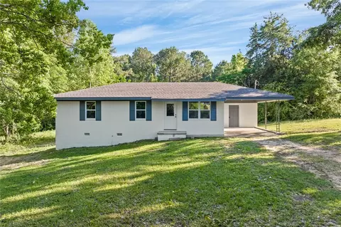 2636 Cobb Rd, Notasulga, AL 36866