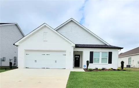 377 Bush Creek Rd, Opelika, AL 36804