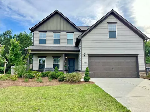 1016 Gwynnes Way, Opelika, AL 36804