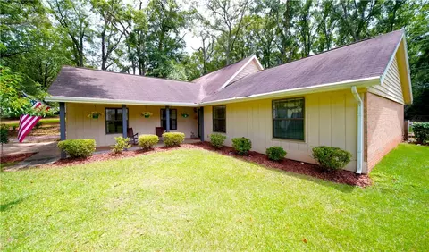 1402 India Rd, Opelika, AL 36801