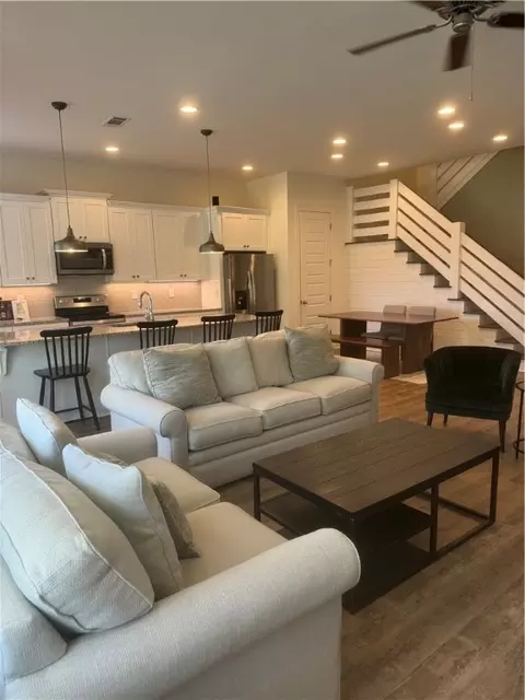 621 Cameron Ct, Auburn, AL 36830