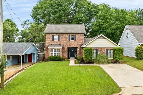 1031 Chinook St, Auburn, AL 36830