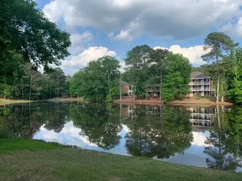 152 E University Dr #D207, Auburn, AL 36832