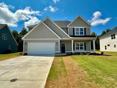 994 Catherine Dr, Opelika, AL 36801
