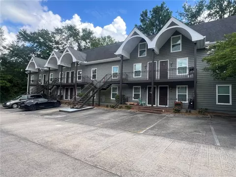 148 Thomas St #13, Auburn, AL 36830
