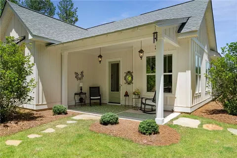 3092 Yards Ln, Opelika, AL 36801
