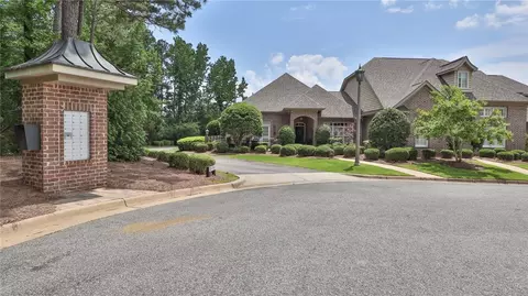 1764 Brookview Ct, Auburn, AL 36830
