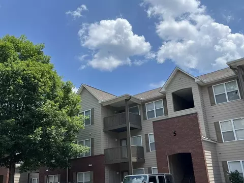 730 W Magnolia Ave #5202, Auburn, AL 36832
