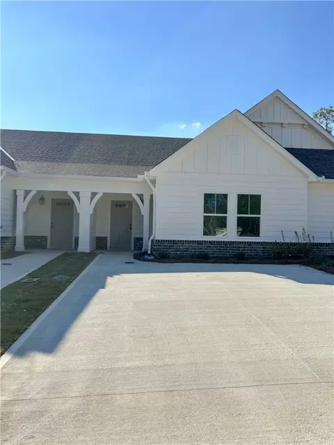 387 Morris Ave #C3, Opelika, AL 36801