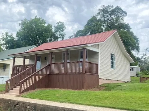 5800 19th Ave, Valley, AL 36854