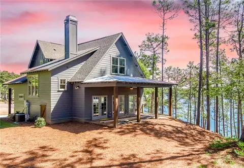 259 Longleaf Pl, Dadeville, AL 36853