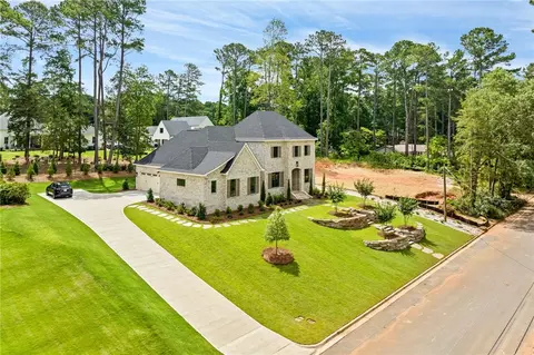 1016 Felton Ln, Auburn, AL 36830
