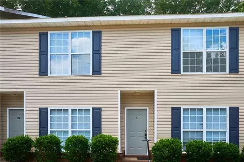423 N Donahue Dr #4, Auburn, AL 36832