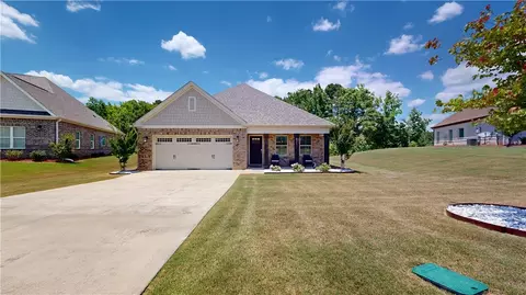 756 Owens Way, Opelika, AL 36804