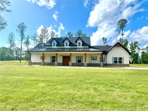 9171 Lee Road 158, Salem, AL 36874